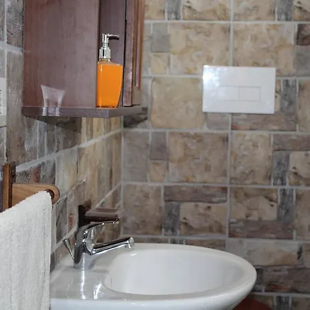 A Due Passi Dal Centro בית אירוח *