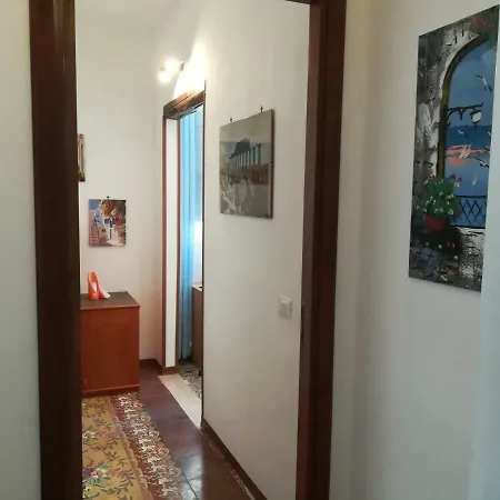 Homestay A Due Passi Dal Centro *