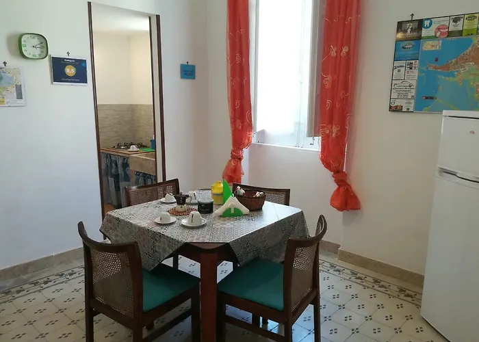 A Due Passi Dal Centro *