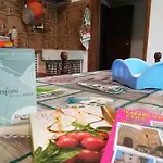 A Due Passi Dal Centro *
